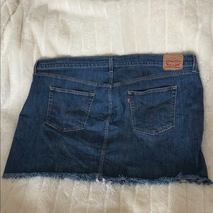 Levi's Dark Blue Denim Skirt with Raw Hem size 24W
